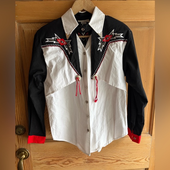 1849 Tops - Vintage Western Pearl Snap Cowgirl Shirt Embroidered Rodeo Southwestern Small